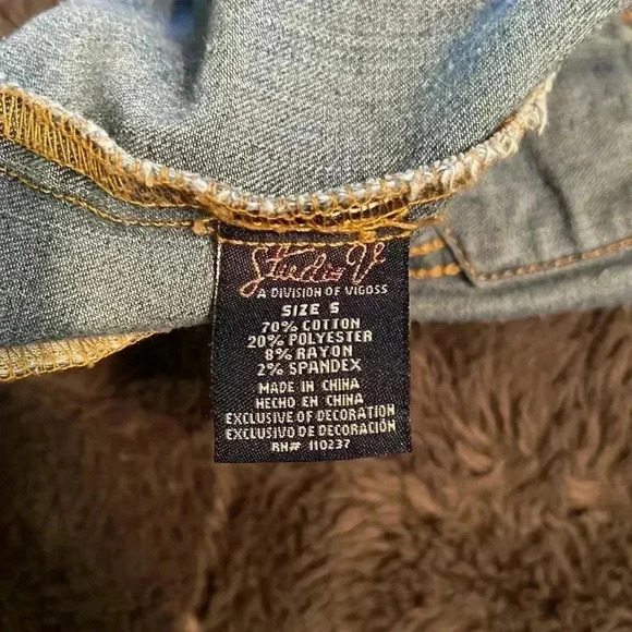 💙 Rhinestone Jean jacket - Picture 8 of 10